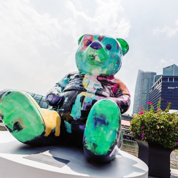 Bear Sculpture . jpg